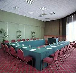 Corrib Heights מלון 4*